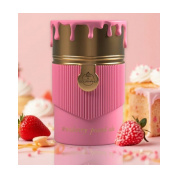 Paris Corner Strawberry Pound Cake