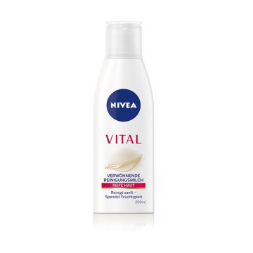 Nivea Vital Pampering Cleansing Milk