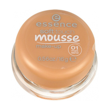 Essence Soft Touch Mousse Make-up